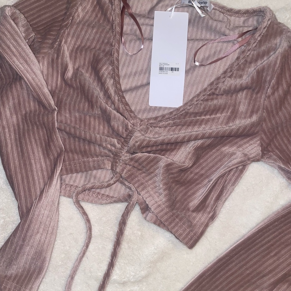 Brand new velour rose crop top M